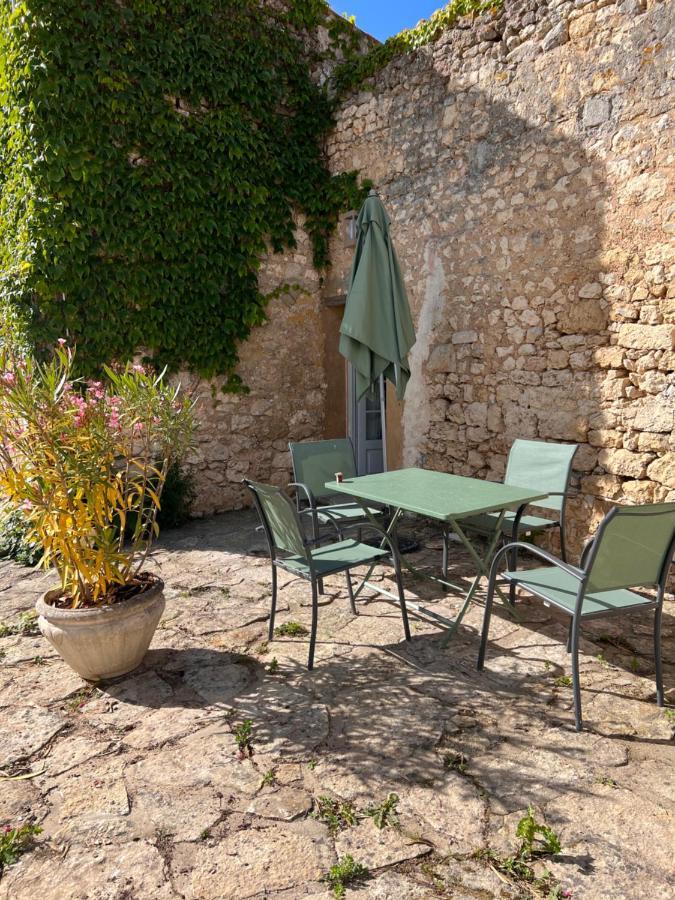 Chateau De Feusse Saint-Just-Luzac المظهر الخارجي الصورة