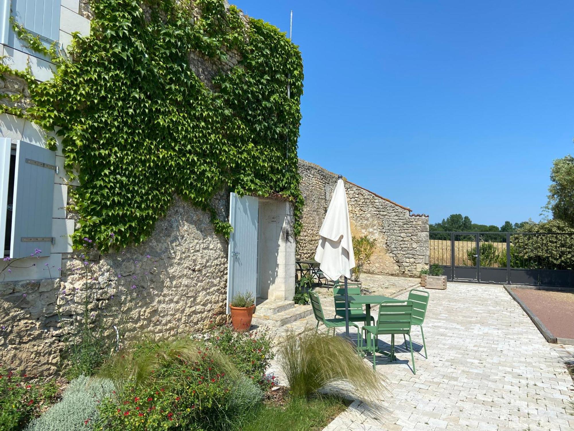 Chateau De Feusse Saint-Just-Luzac المظهر الخارجي الصورة